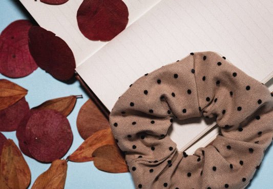 Scrunchie Secreto Poá